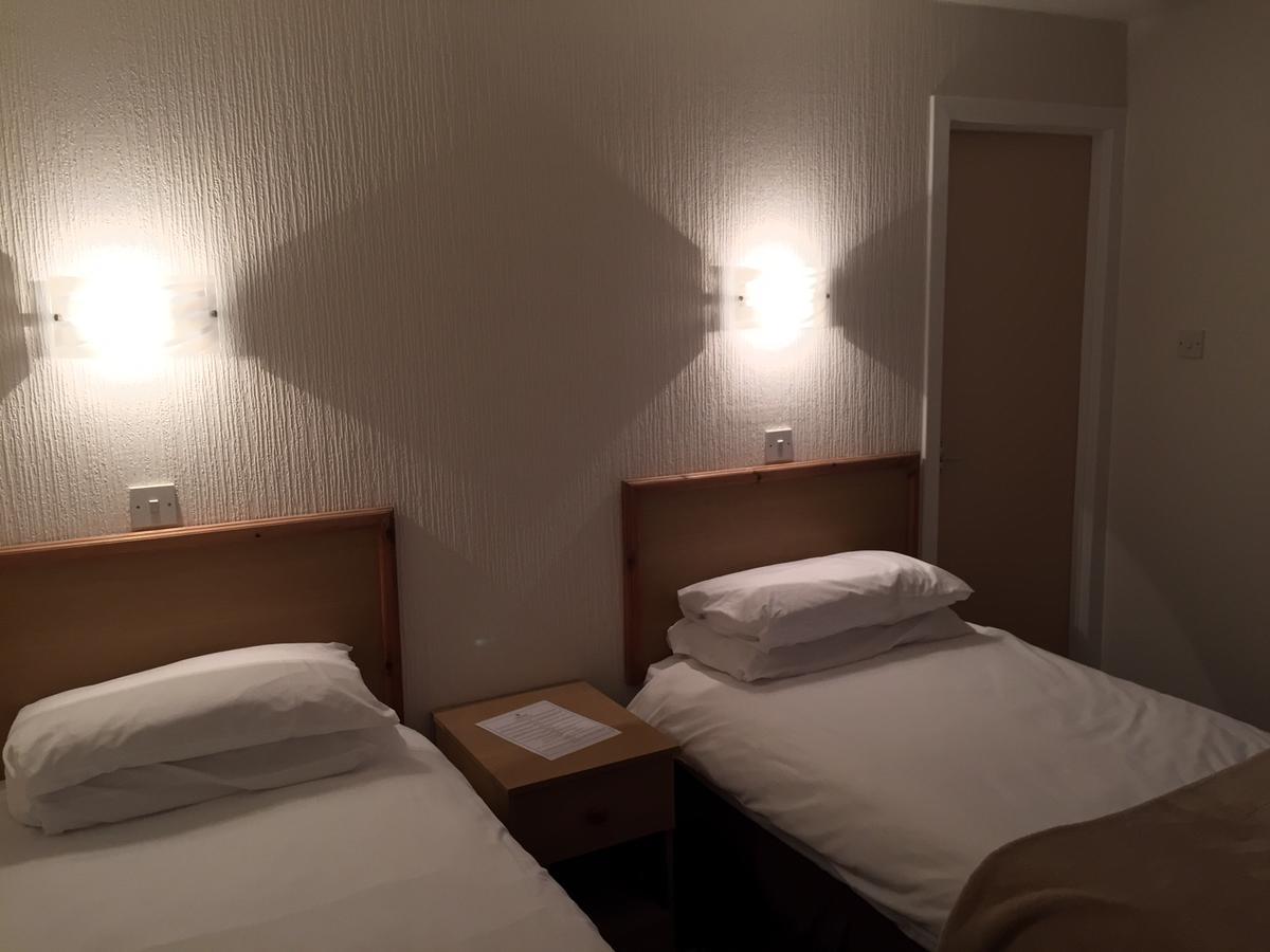 Tongadale Hotel Portree Esterno foto